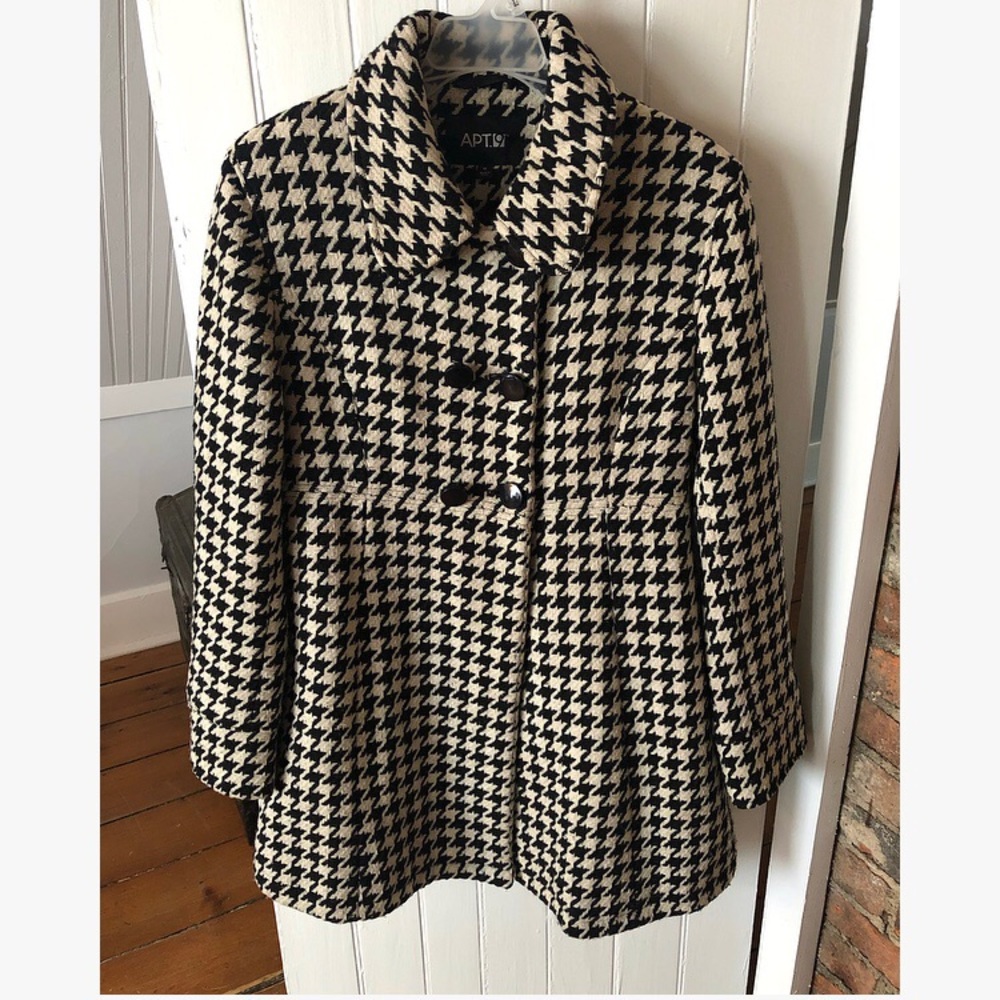 Houndstooth Tweed Women’s Pea Coat